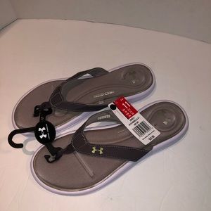 Under Armour Thong Sandals NWT